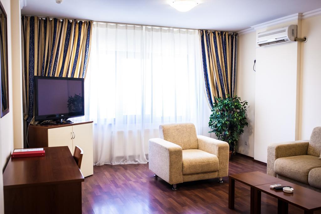 Europa Residence Atyraū 외부 사진