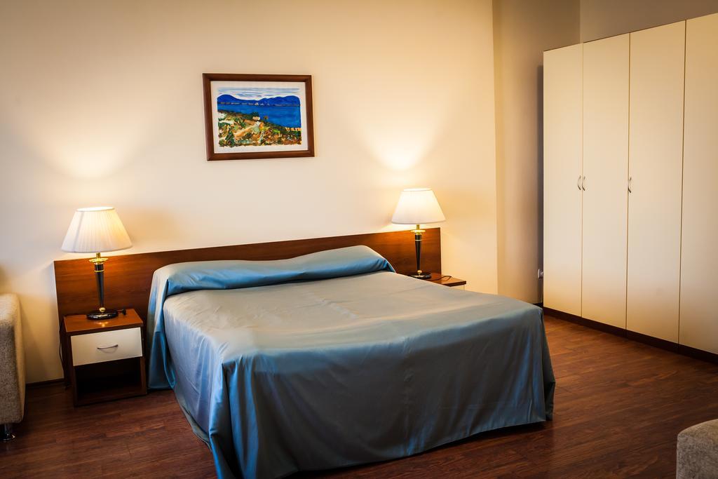 Europa Residence Atyraū 외부 사진